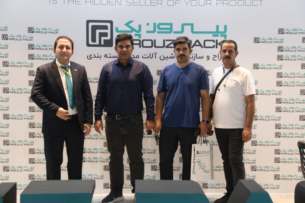 تصاویر بیست و سومین نمایشگاه بین المللی شیرینی و شکلات تهران 1403 با حضور شرکت ماشین سازی پیروزپک اصفهان - 6